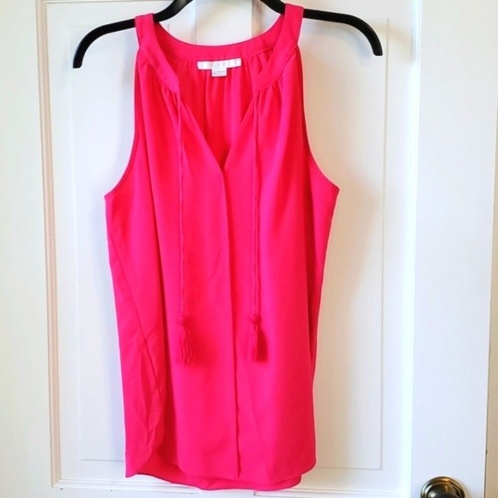 C&E HALTER SPLIT FRONT BRIGHT PINK HALTER TOP MEDIUM FLOWY TASSEL